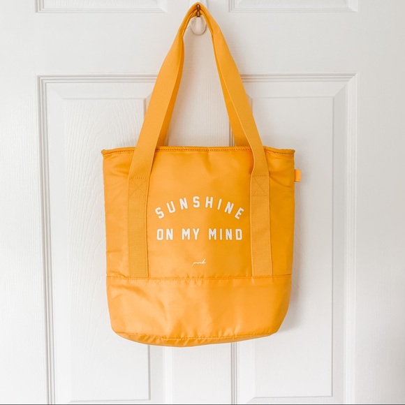Insulated lunch bag